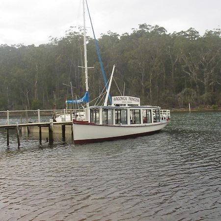 Anchors Aweigh - Adult & Guests Only Hotel Narooma Esterno foto