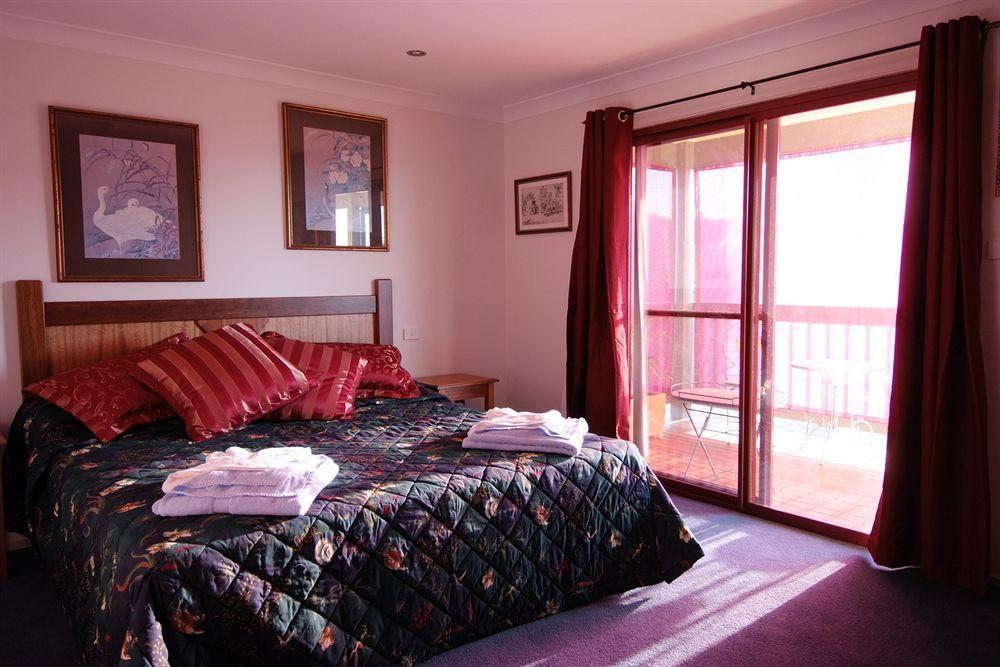 Anchors Aweigh - Adult & Guests Only Hotel Narooma Esterno foto